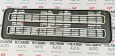 Fiat Panorama 900 Coriasco – griglia anteriore 006146001