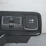 Porta Ingresso USB + Aux Jeep Renegade dal 2014 in poi Cod 735665553 acquista online